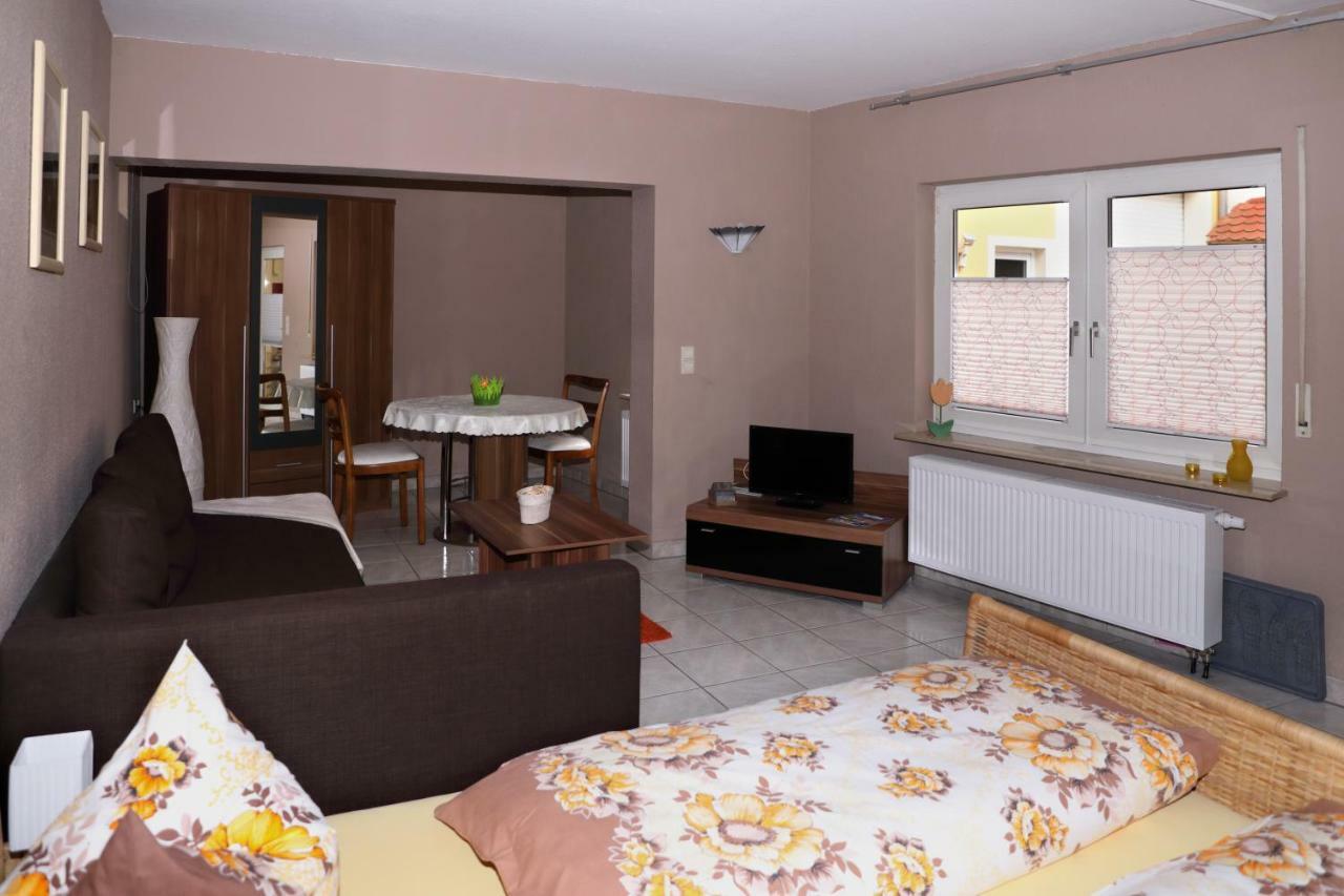 Ferienwohnungen Pension Aurora Kappel-Grafenhausen Exteriér fotografie
